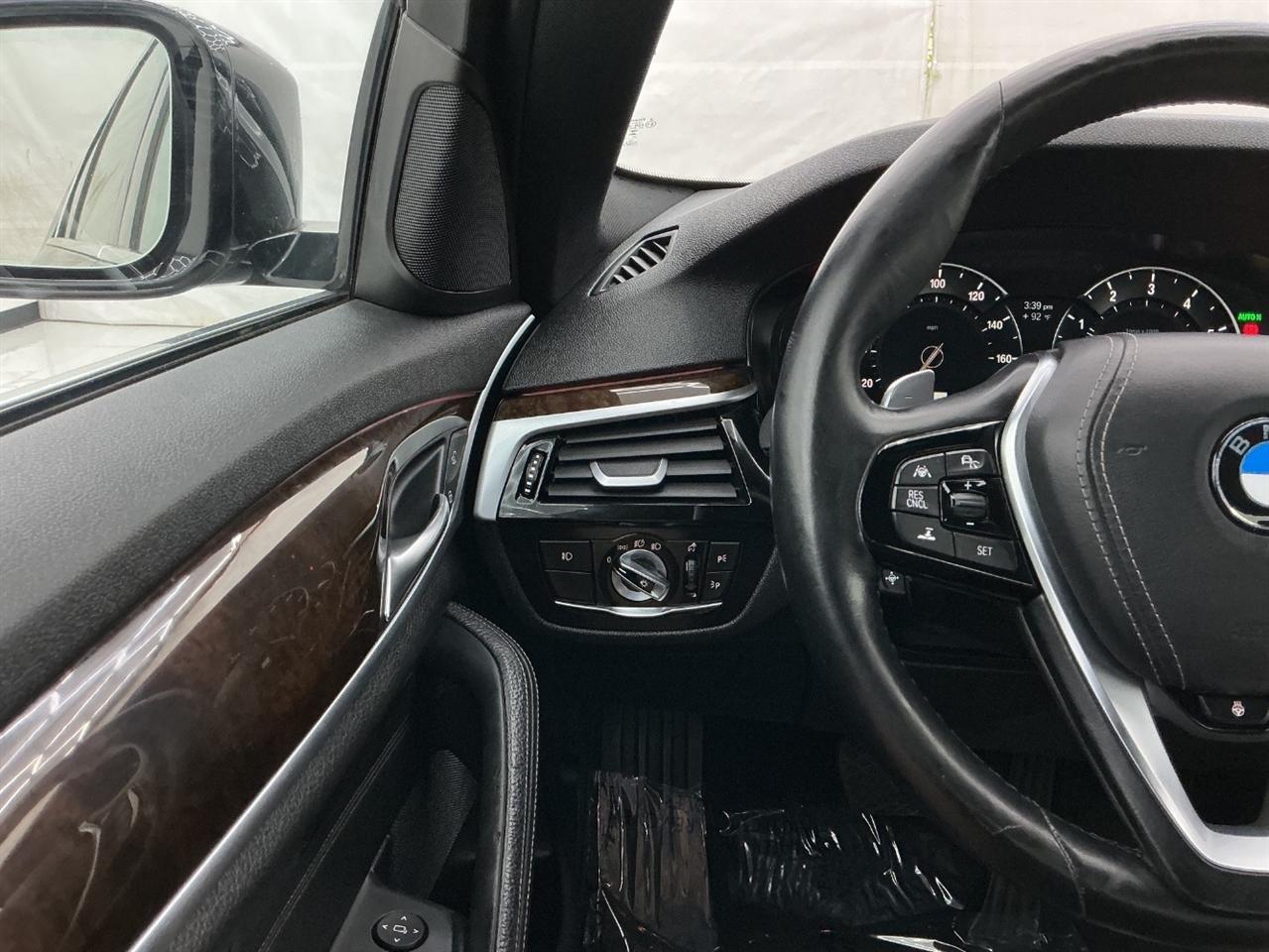 BMW 5 Series 530i xDrive Sedan 2017