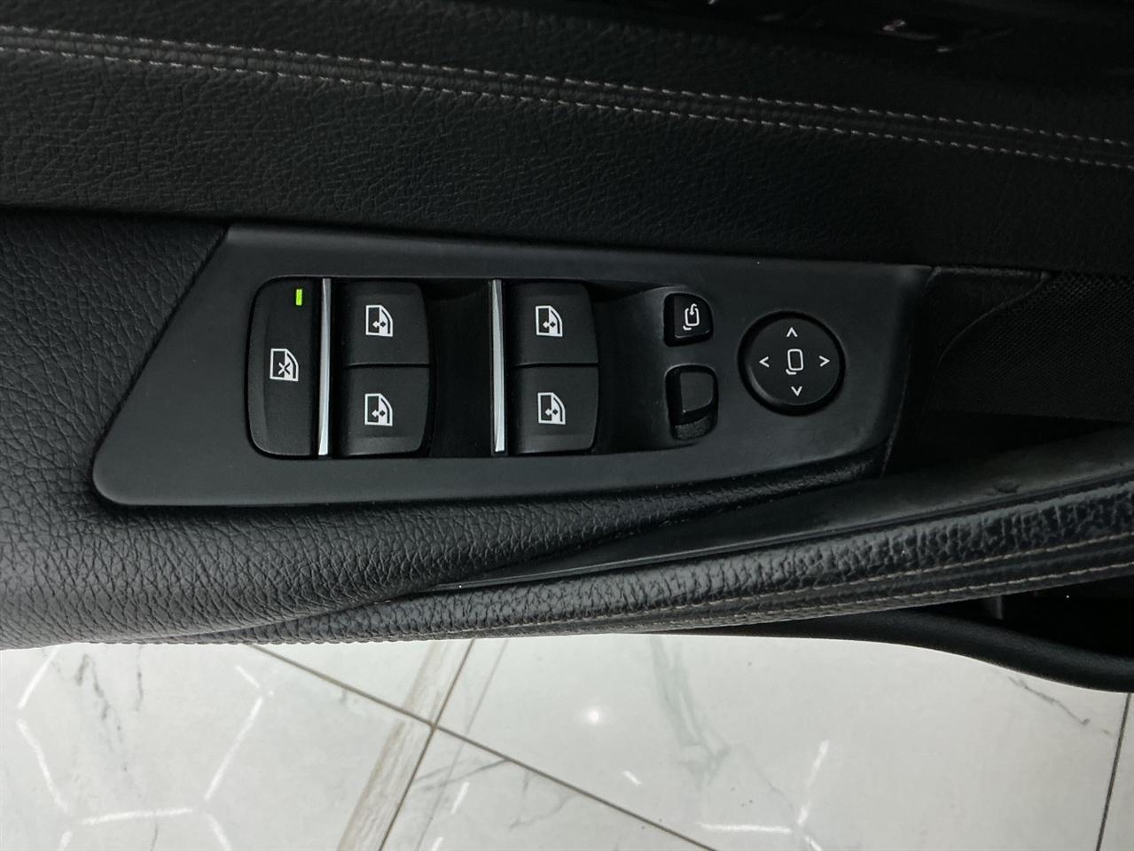 BMW 5 Series 530i xDrive Sedan 2017