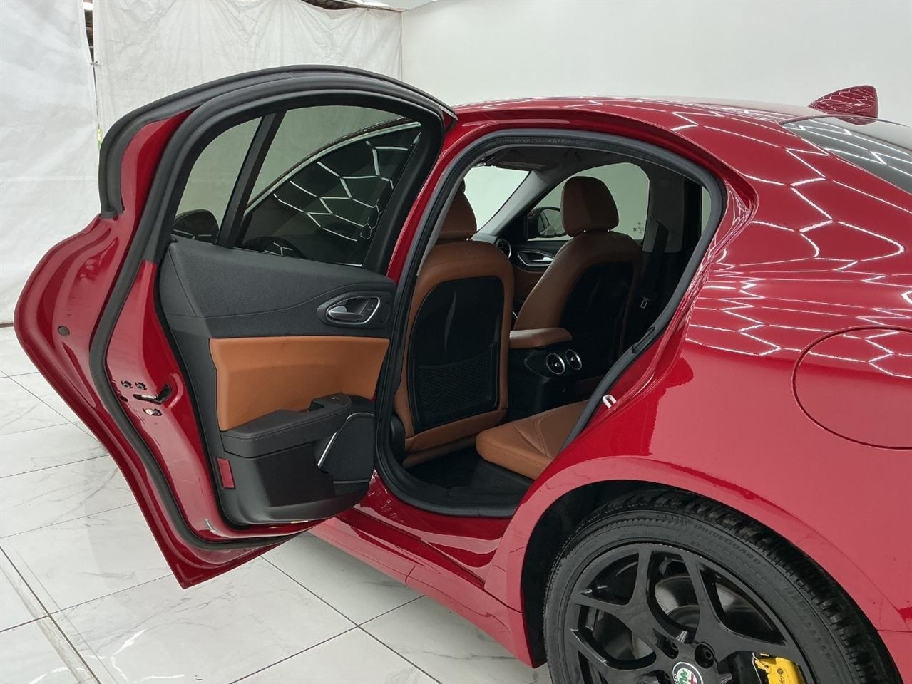 Alfa Romeo Giulia RWD 2019