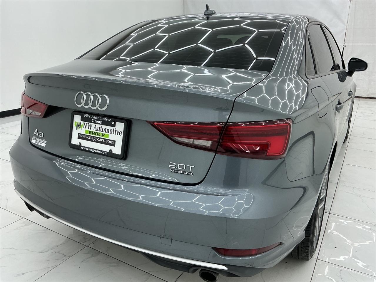 Audi A3 Sedan 2.0 TFSI Premium quattro AWD 2017