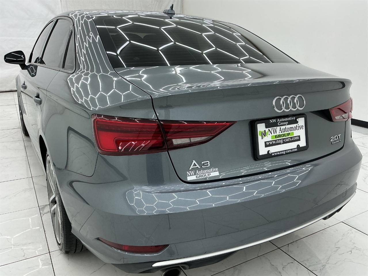 Audi A3 Sedan 2.0 TFSI Premium quattro AWD 2017