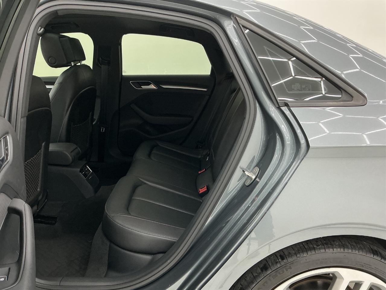 Audi A3 Sedan 2.0 TFSI Premium quattro AWD 2017