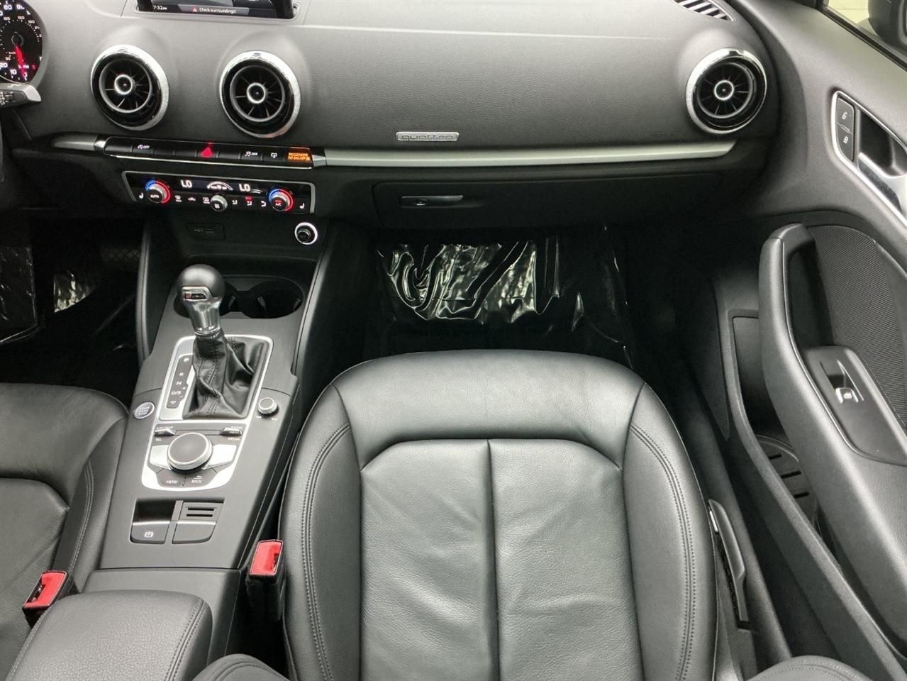 Audi A3 Sedan 2.0 TFSI Premium quattro AWD 2017