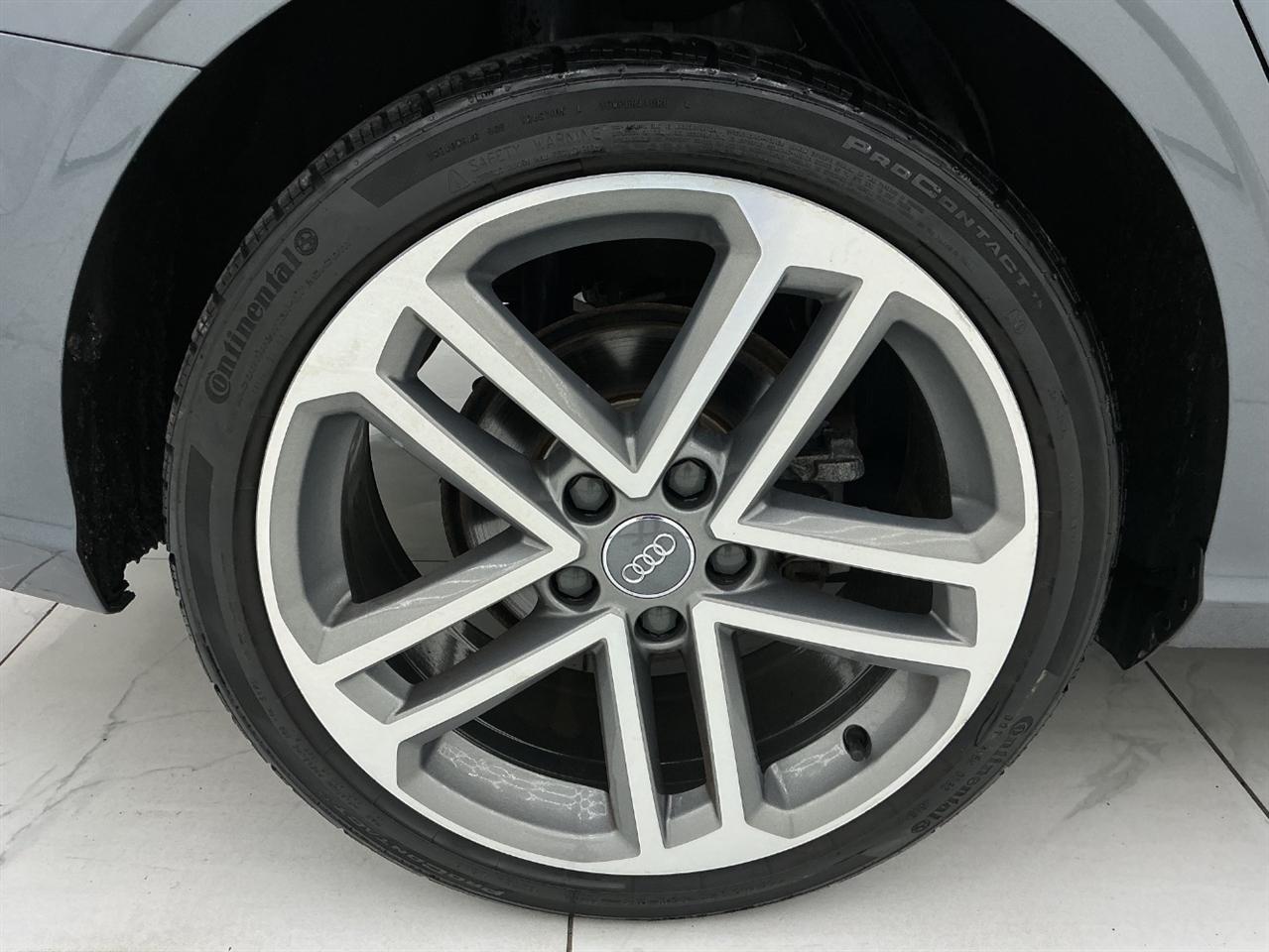 Audi A3 Sedan 2.0 TFSI Premium quattro AWD 2017