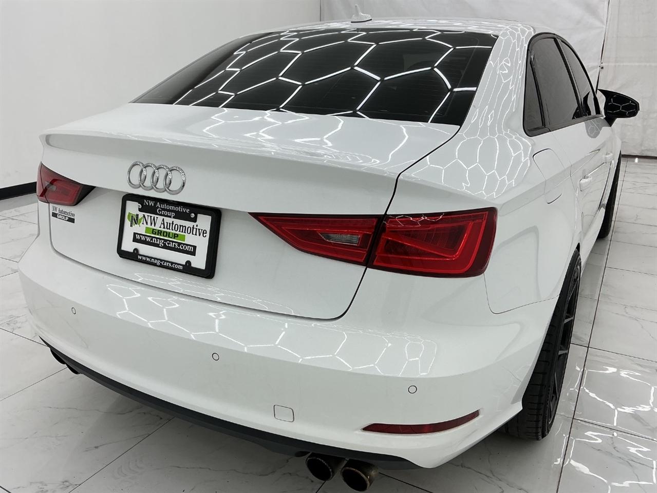 Audi A3 4dr Sdn FWD 1.8T Premium 2016