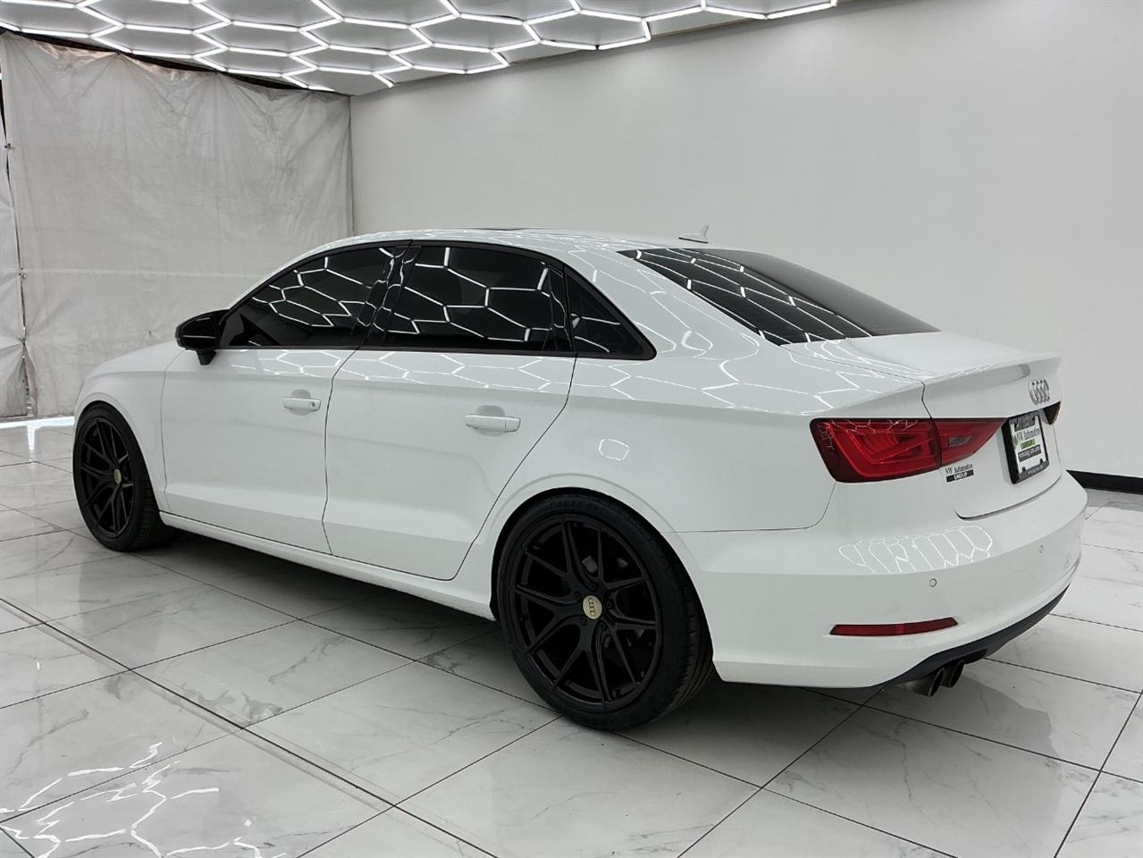 Audi A3 4dr Sdn FWD 1.8T Premium 2016