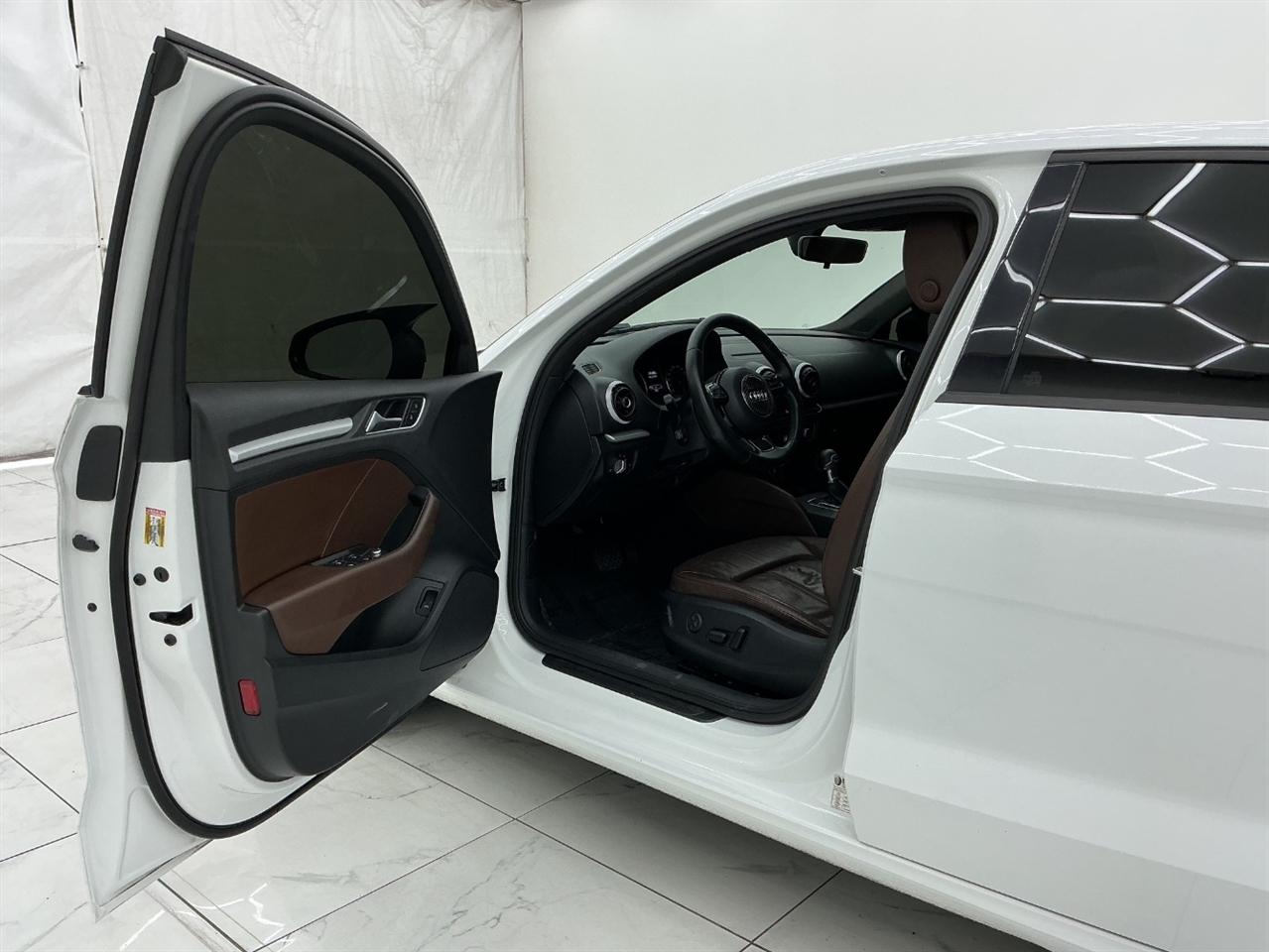 Audi A3 4dr Sdn FWD 1.8T Premium 2016