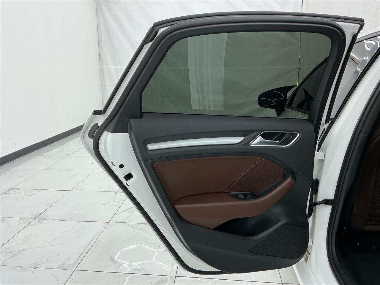 Audi A3 4dr Sdn FWD 1.8T Premium 2016