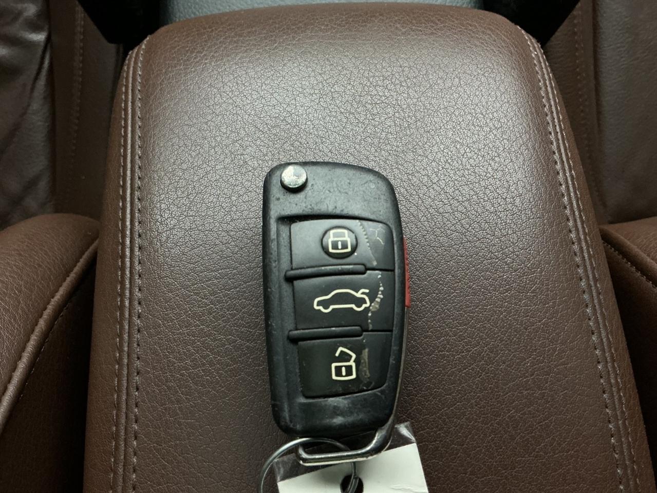 Audi A3 4dr Sdn FWD 1.8T Premium 2016