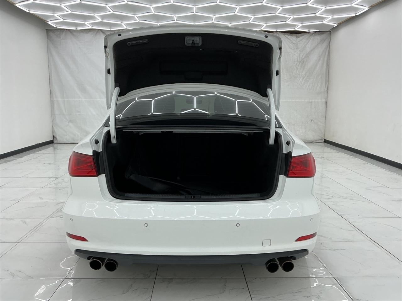 Audi A3 4dr Sdn FWD 1.8T Premium 2016