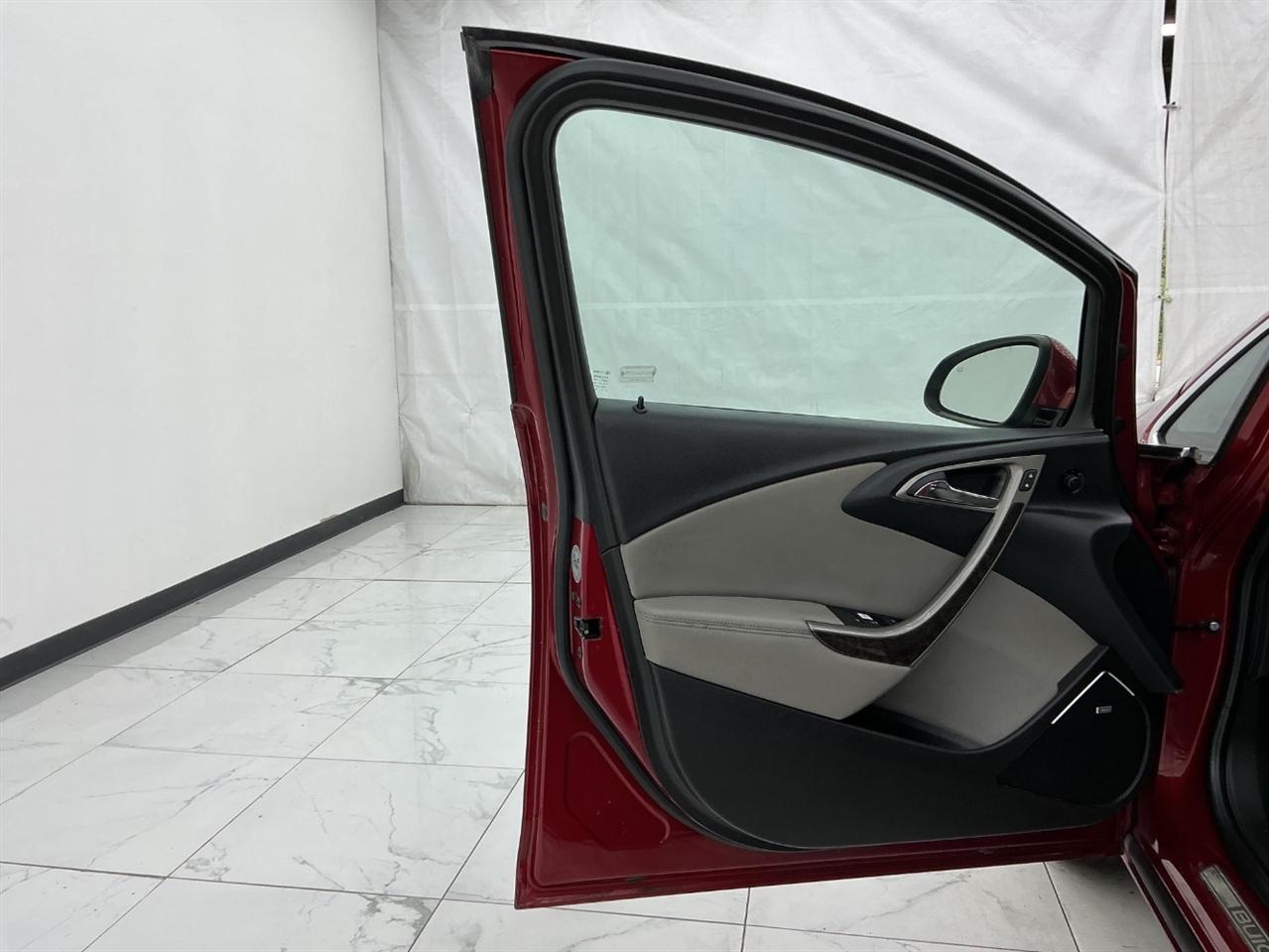 Buick Verano 4dr Sdn Sport Touring 2017