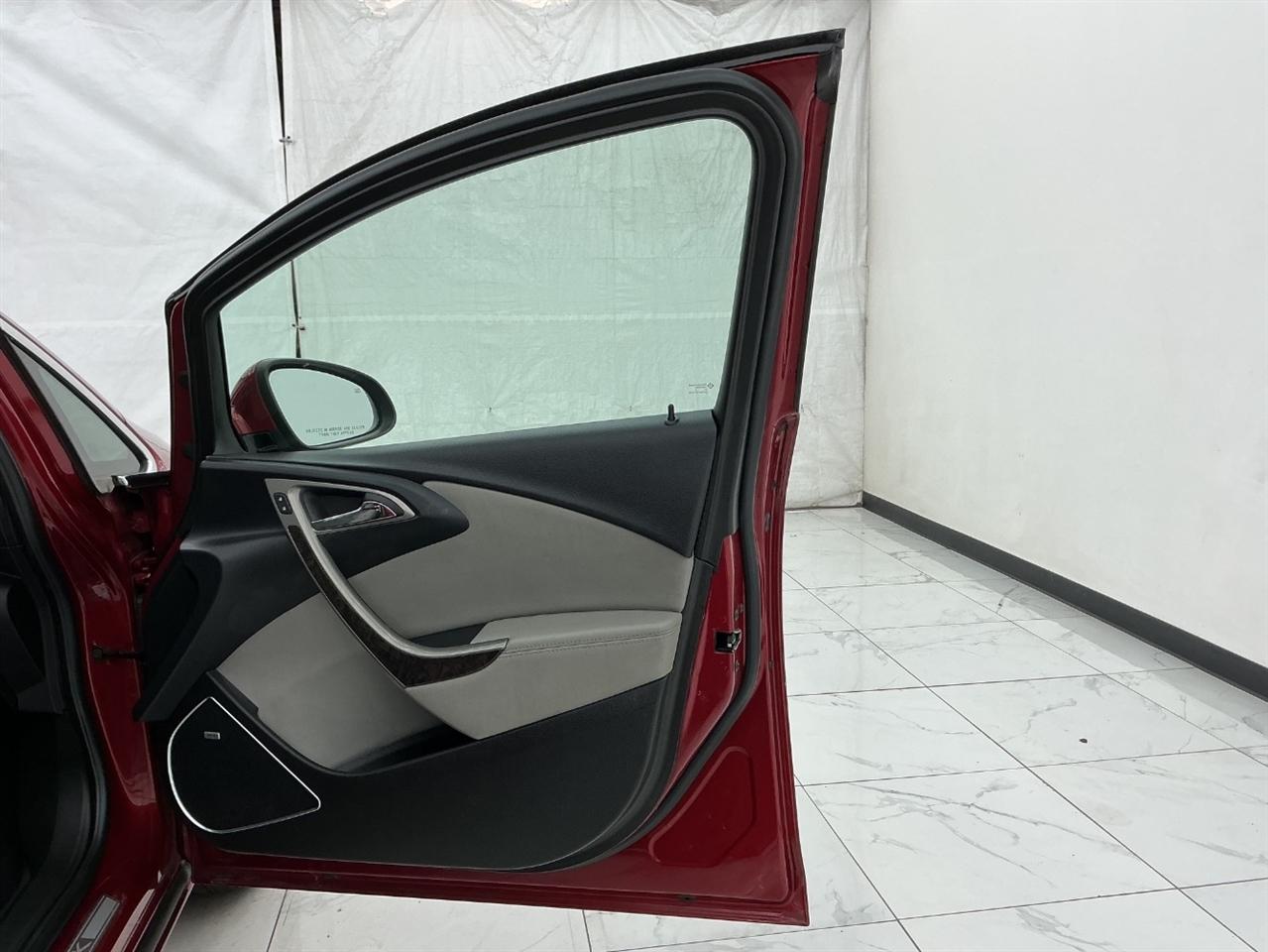 Buick Verano 4dr Sdn Sport Touring 2017