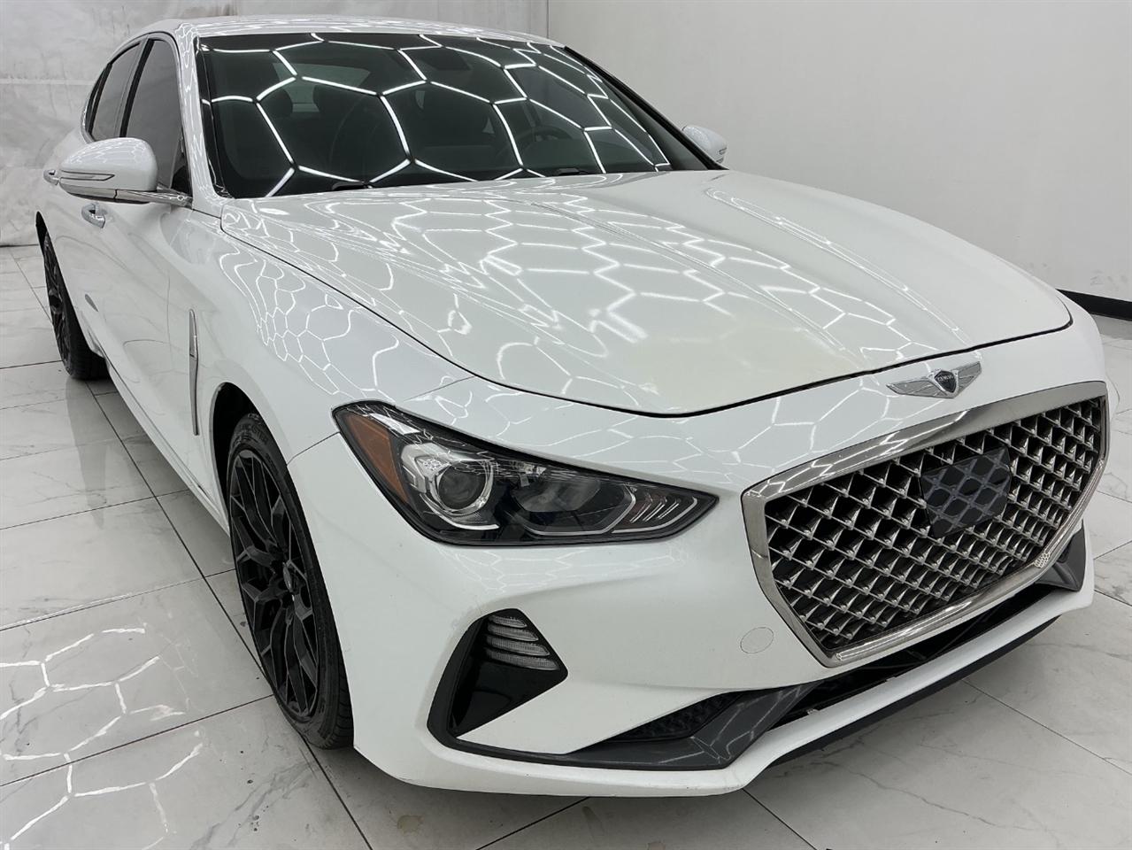 Genesis G70 2.0T RWD 2020