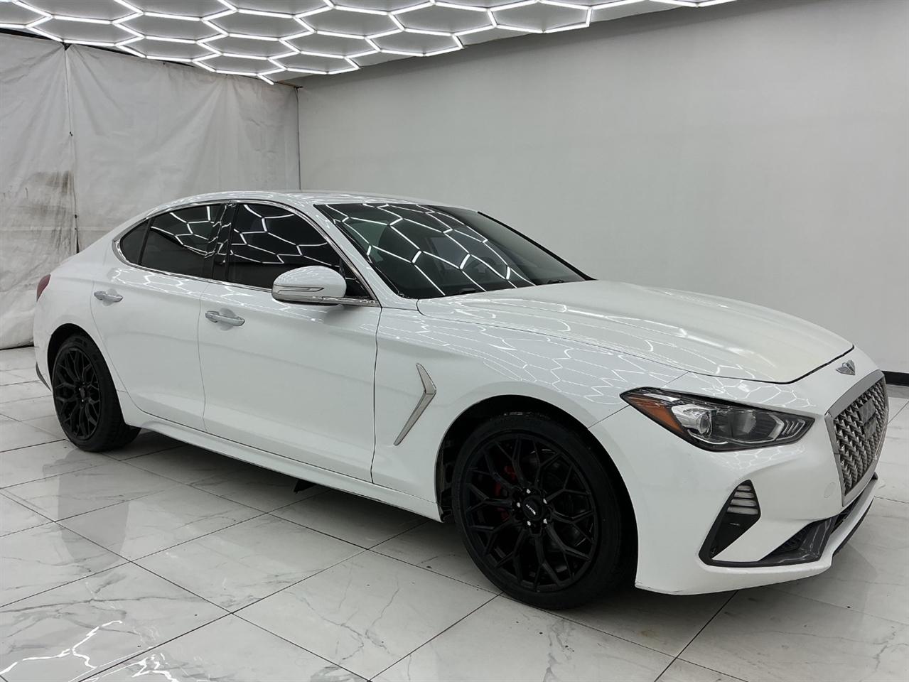 Genesis G70 2.0T RWD 2020
