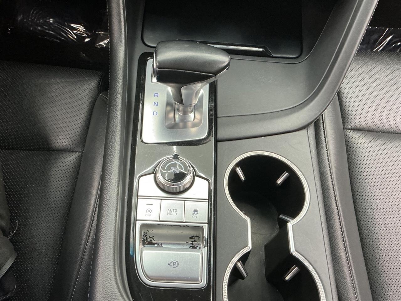 Genesis G70 2.0T RWD 2020