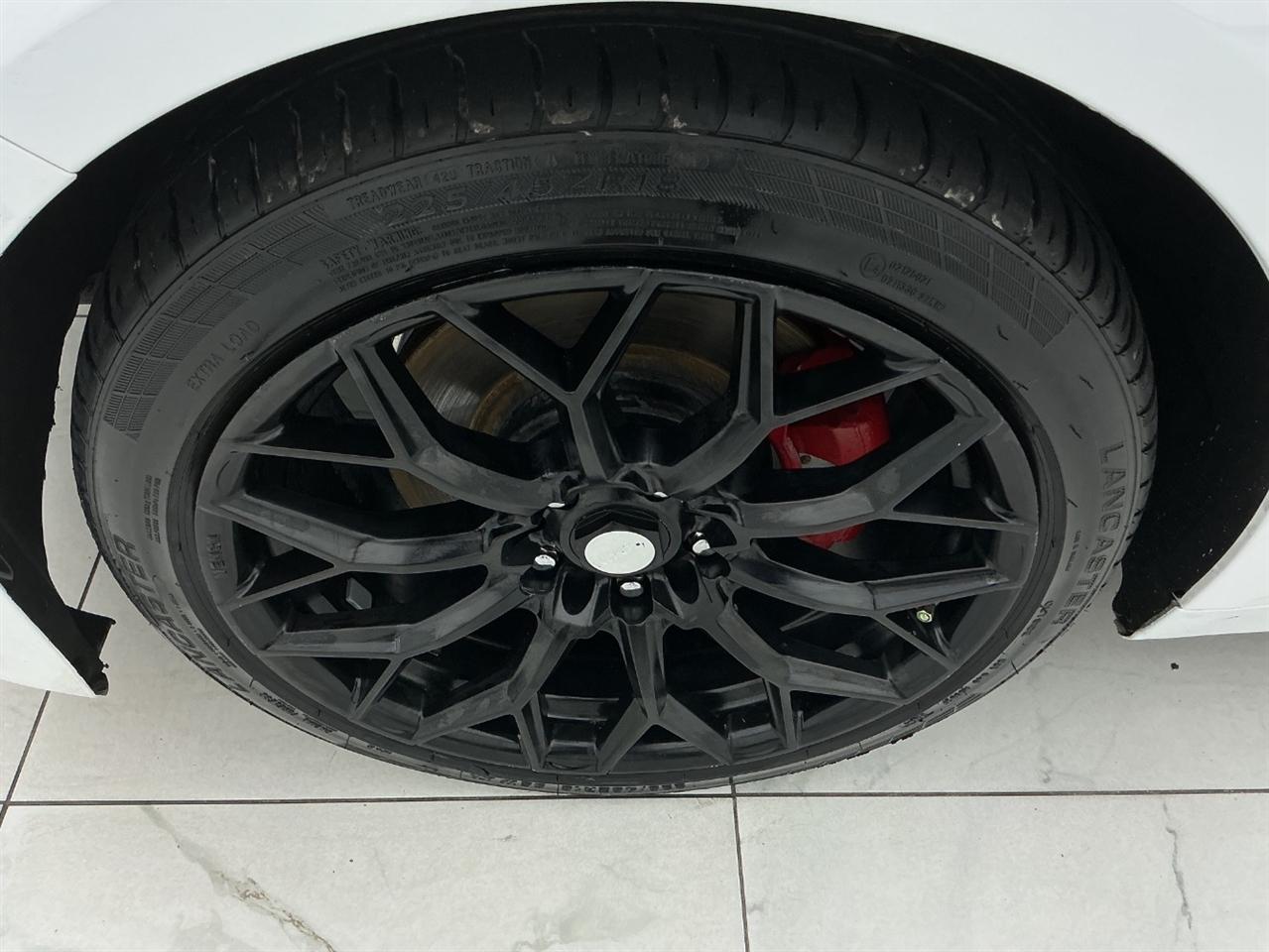 Genesis G70 2.0T RWD 2020