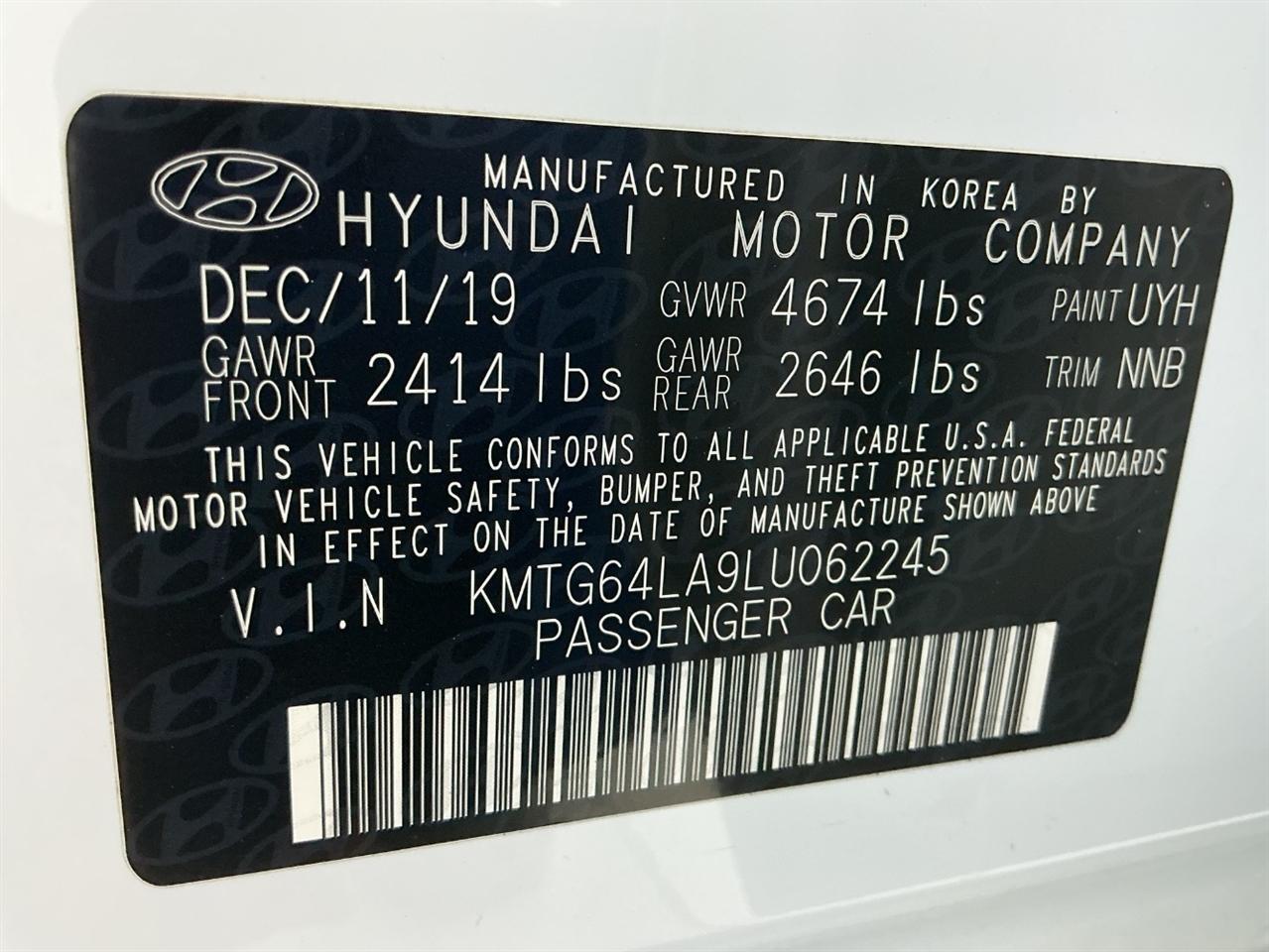 Genesis G70 2.0T RWD 2020