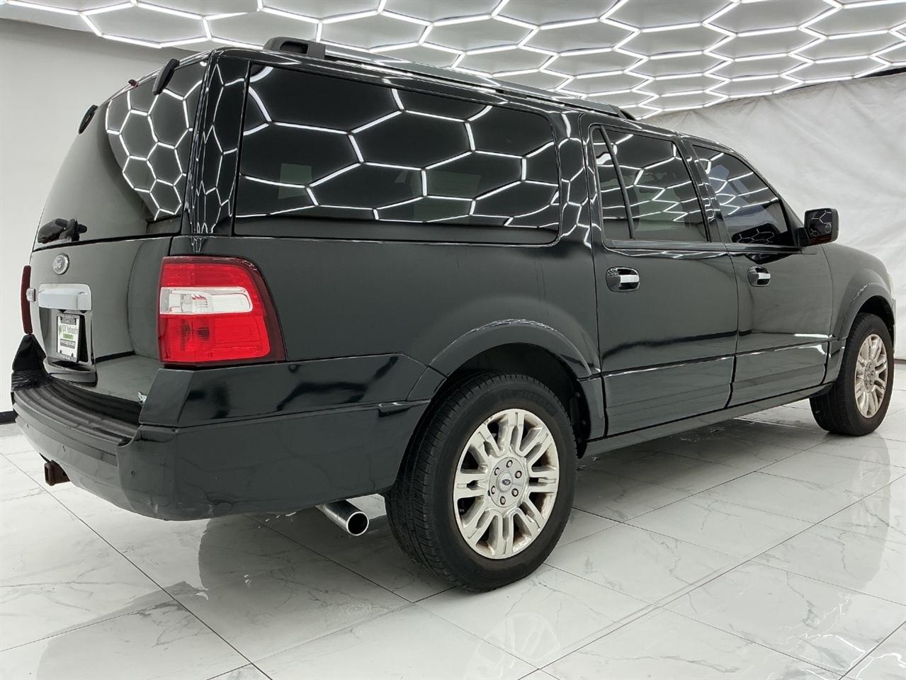 Ford Expedition EL 2WD 4dr Limited 2011