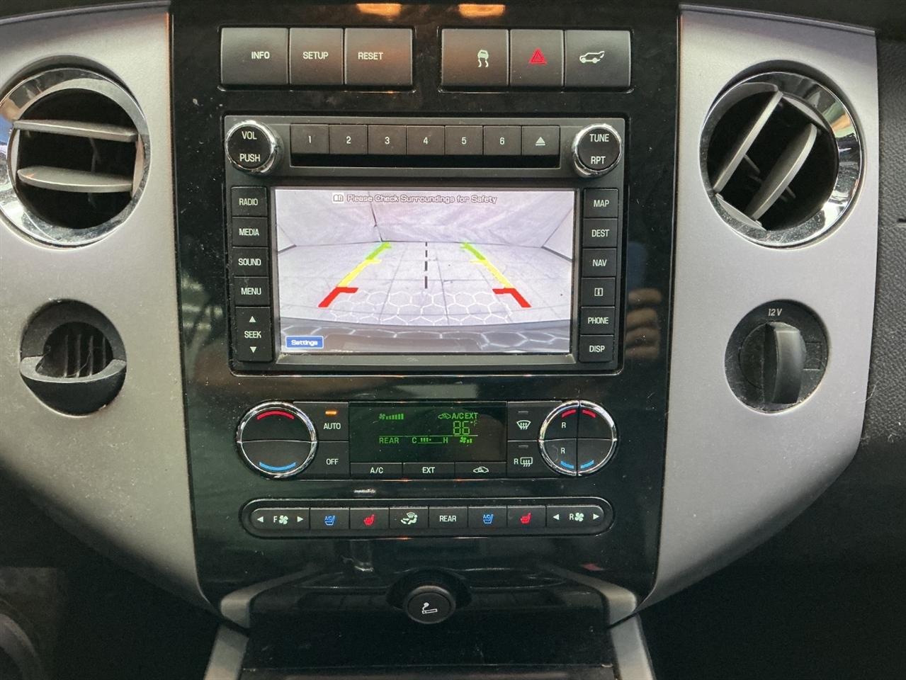 Ford Expedition EL 2WD 4dr Limited 2011