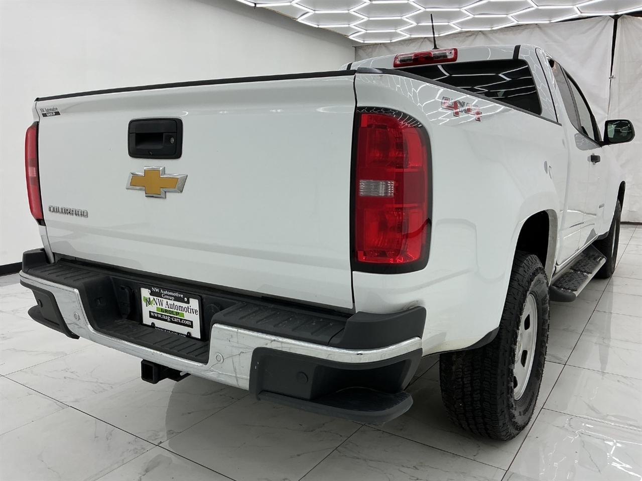 Chevrolet Colorado 4WD Ext Cab 128" Work Truck 2020