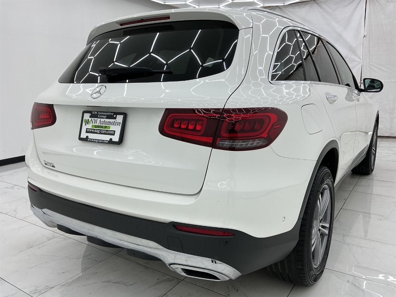 Mercedes-Benz GLC GLC 300 4MATIC SUV 2021