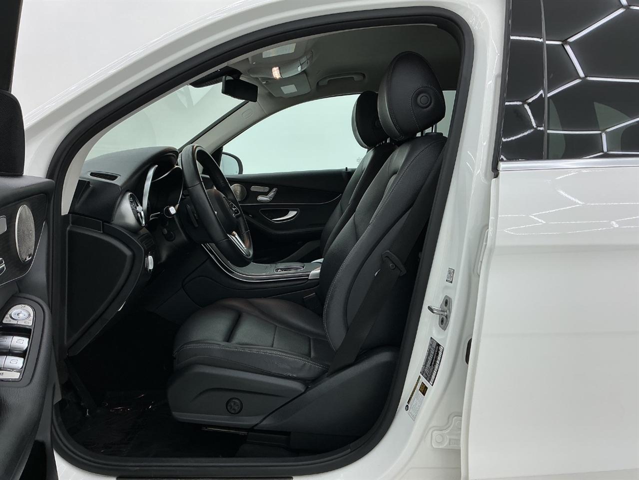 Mercedes-Benz GLC GLC 300 4MATIC SUV 2021