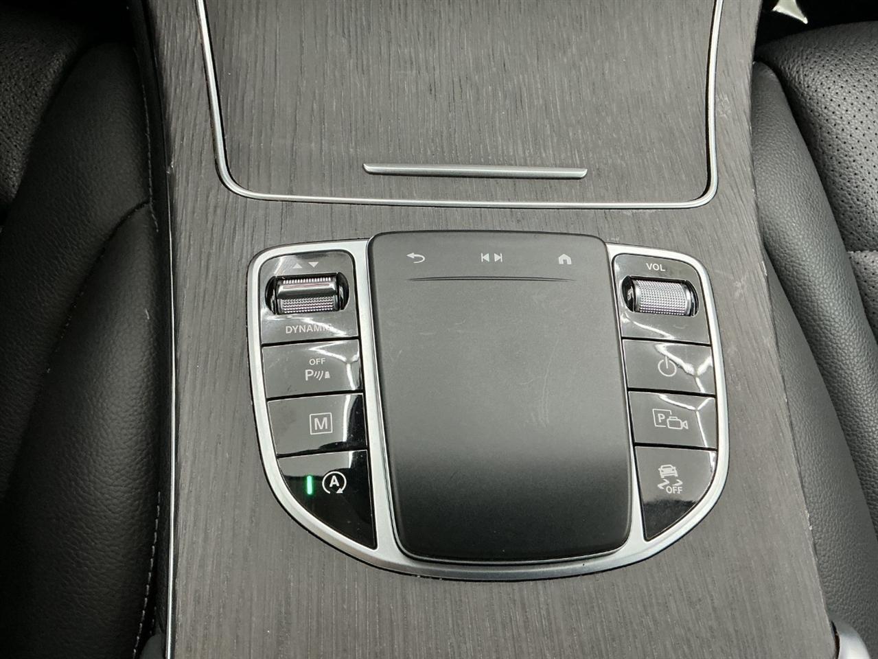 Mercedes-Benz GLC GLC 300 4MATIC SUV 2021