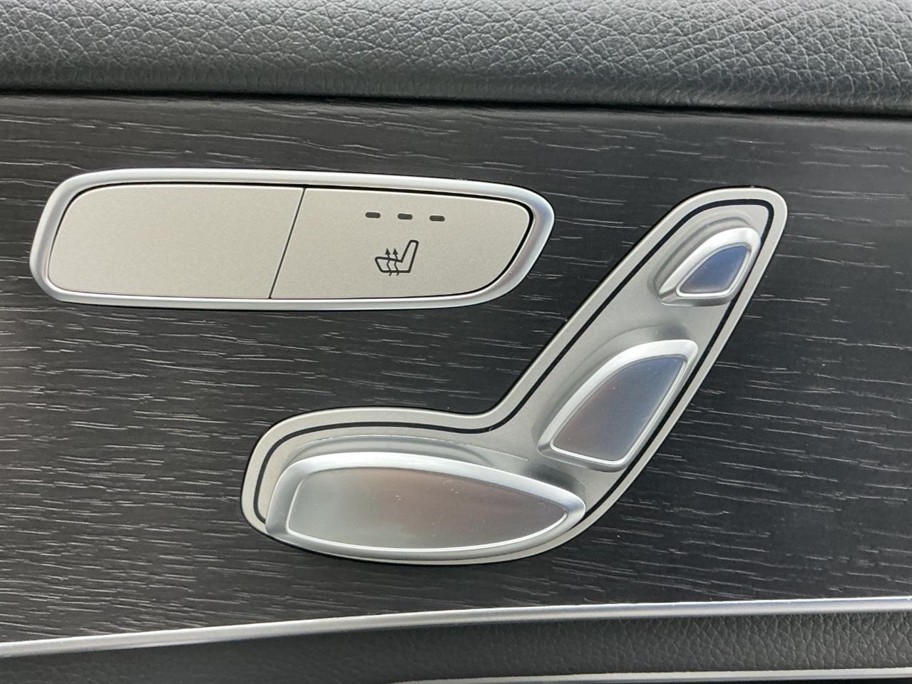 Mercedes-Benz GLC GLC 300 4MATIC SUV 2021
