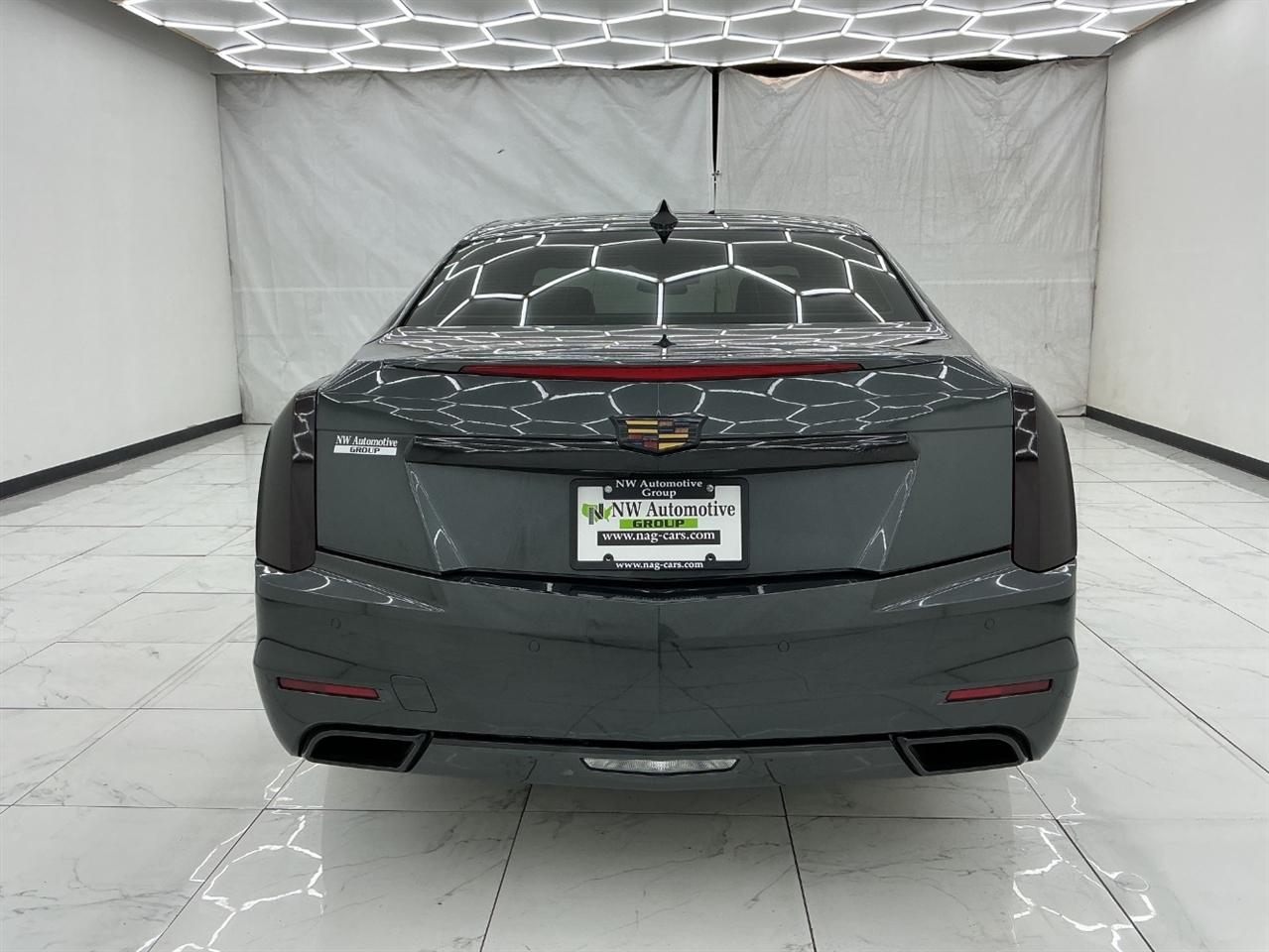 Cadillac CTS 4dr Sdn 2.0L Turbo Luxury Collection AWD 2016