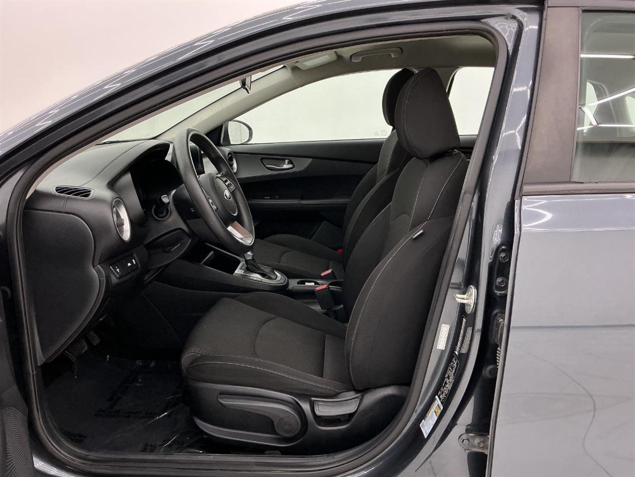 Kia Forte LXS IVT 2020