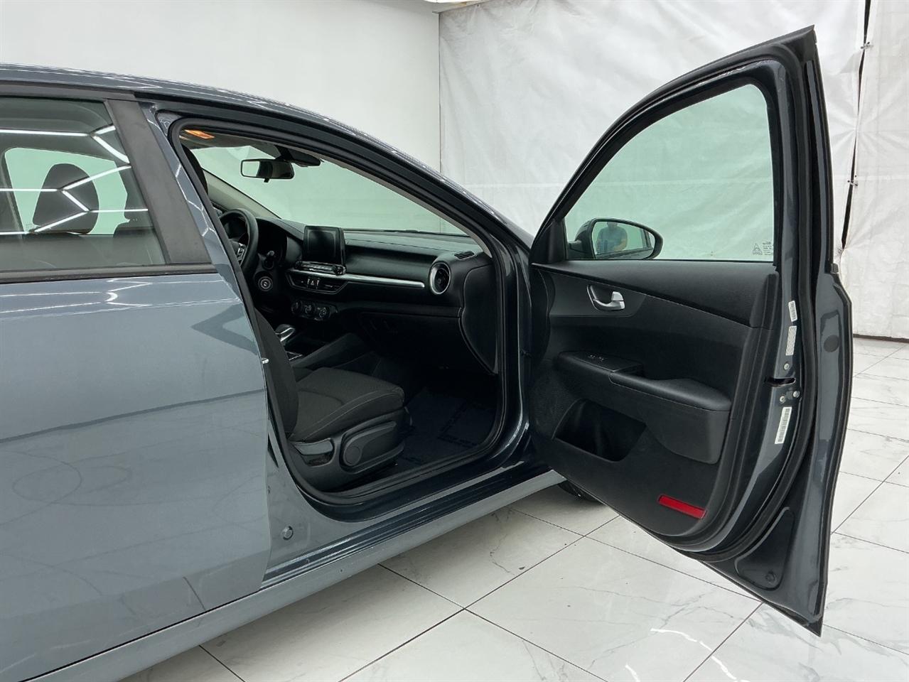 Kia Forte LXS IVT 2020