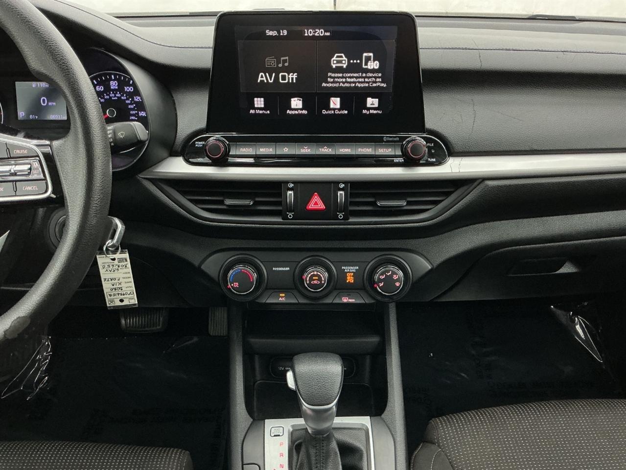 Kia Forte LXS IVT 2020