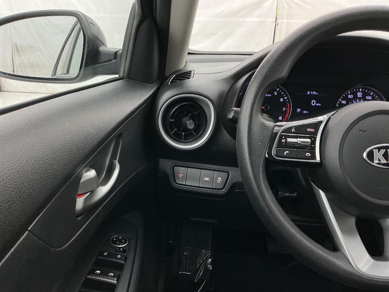 Kia Forte LXS IVT 2020
