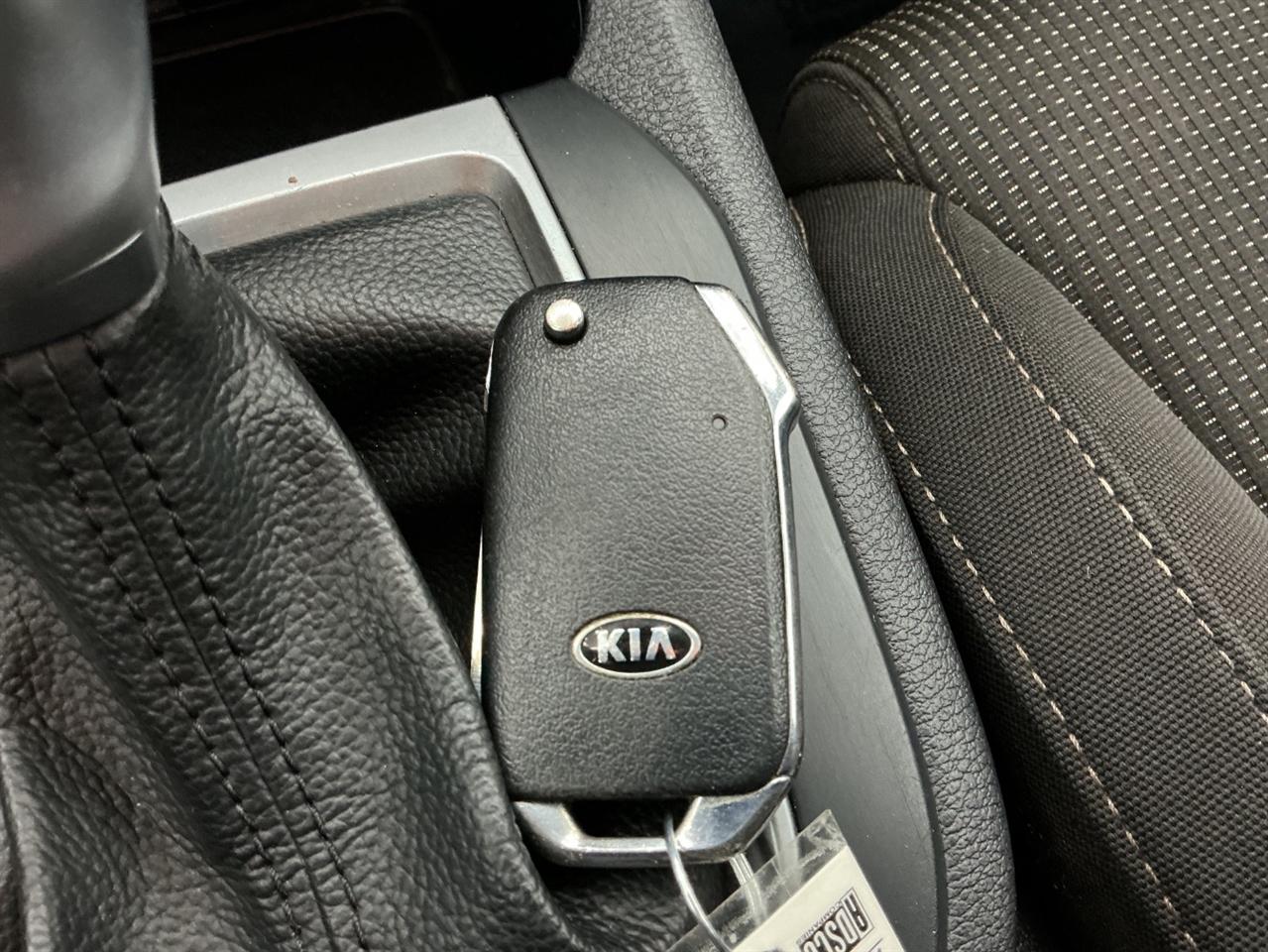 Kia Forte LXS IVT 2020