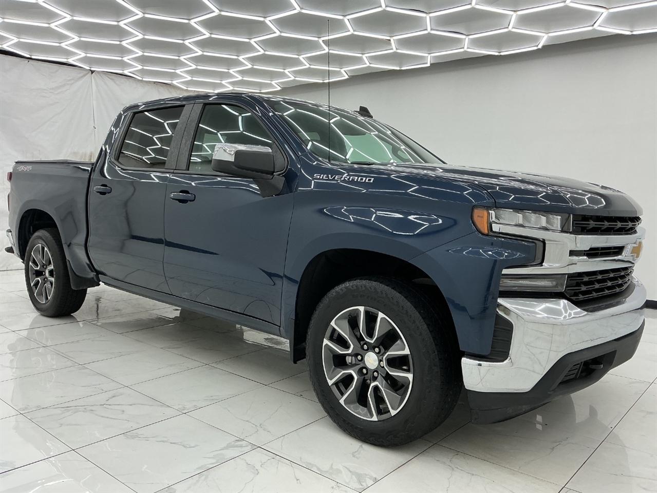 Chevrolet Silverado 1500 LTD 4WD Crew Cab 147" LT w/2FL 2022