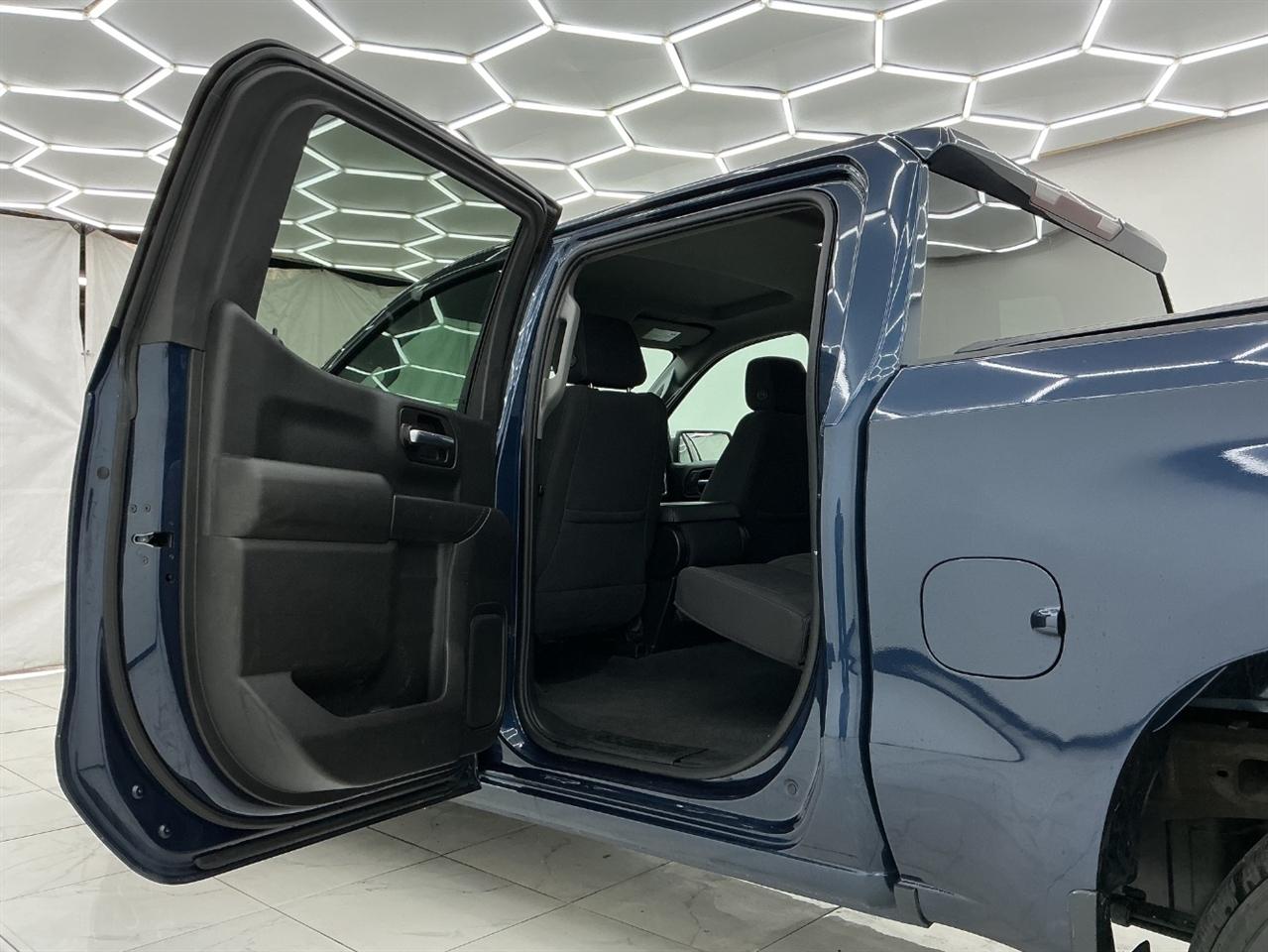 Chevrolet Silverado 1500 LTD 4WD Crew Cab 147" LT w/2FL 2022
