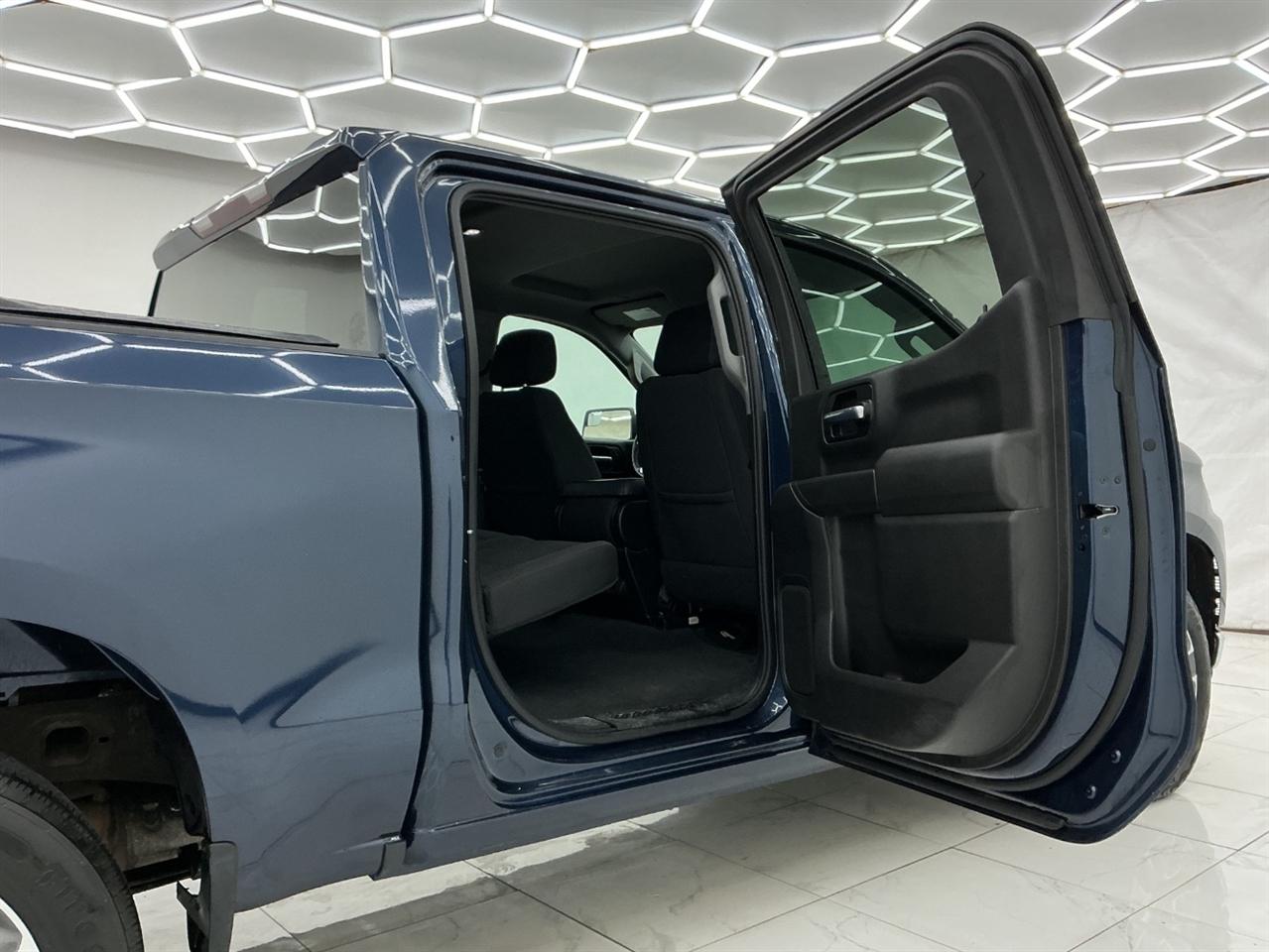 Chevrolet Silverado 1500 LTD 4WD Crew Cab 147" LT w/2FL 2022