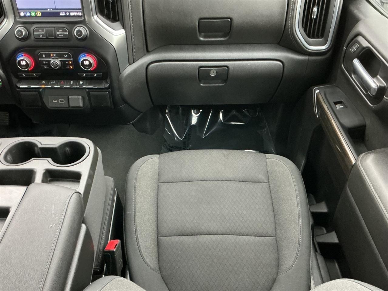 Chevrolet Silverado 1500 LTD 4WD Crew Cab 147" LT w/2FL 2022