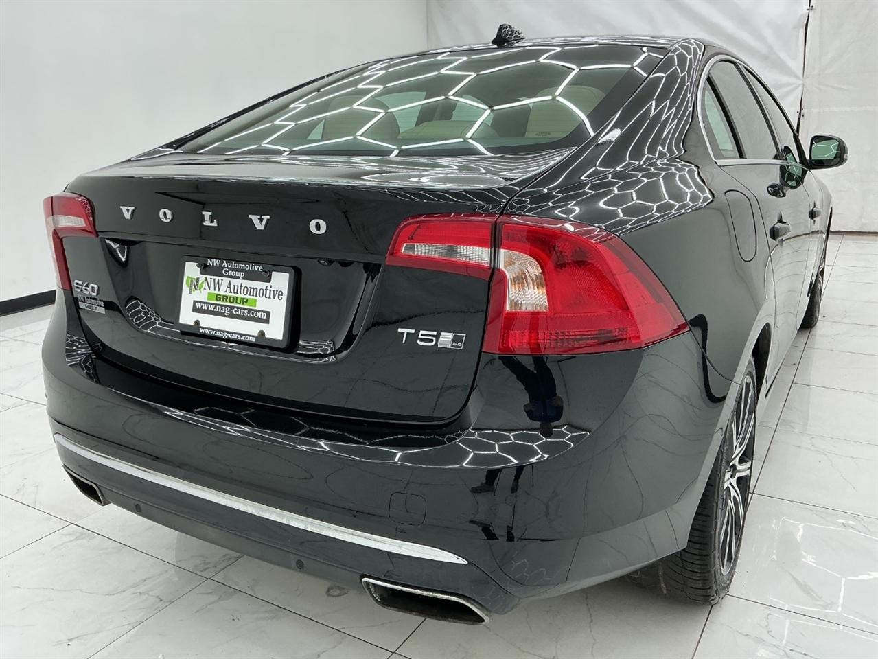 Volvo S60 T5 AWD Inscription Platinum 2017