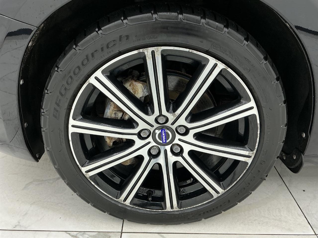 Volvo S60 T5 AWD Inscription Platinum 2017