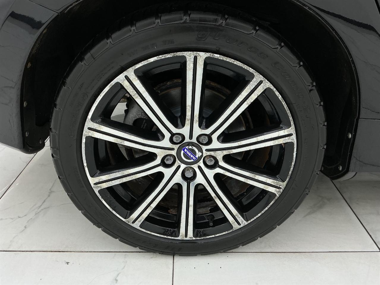 Volvo S60 T5 AWD Inscription Platinum 2017