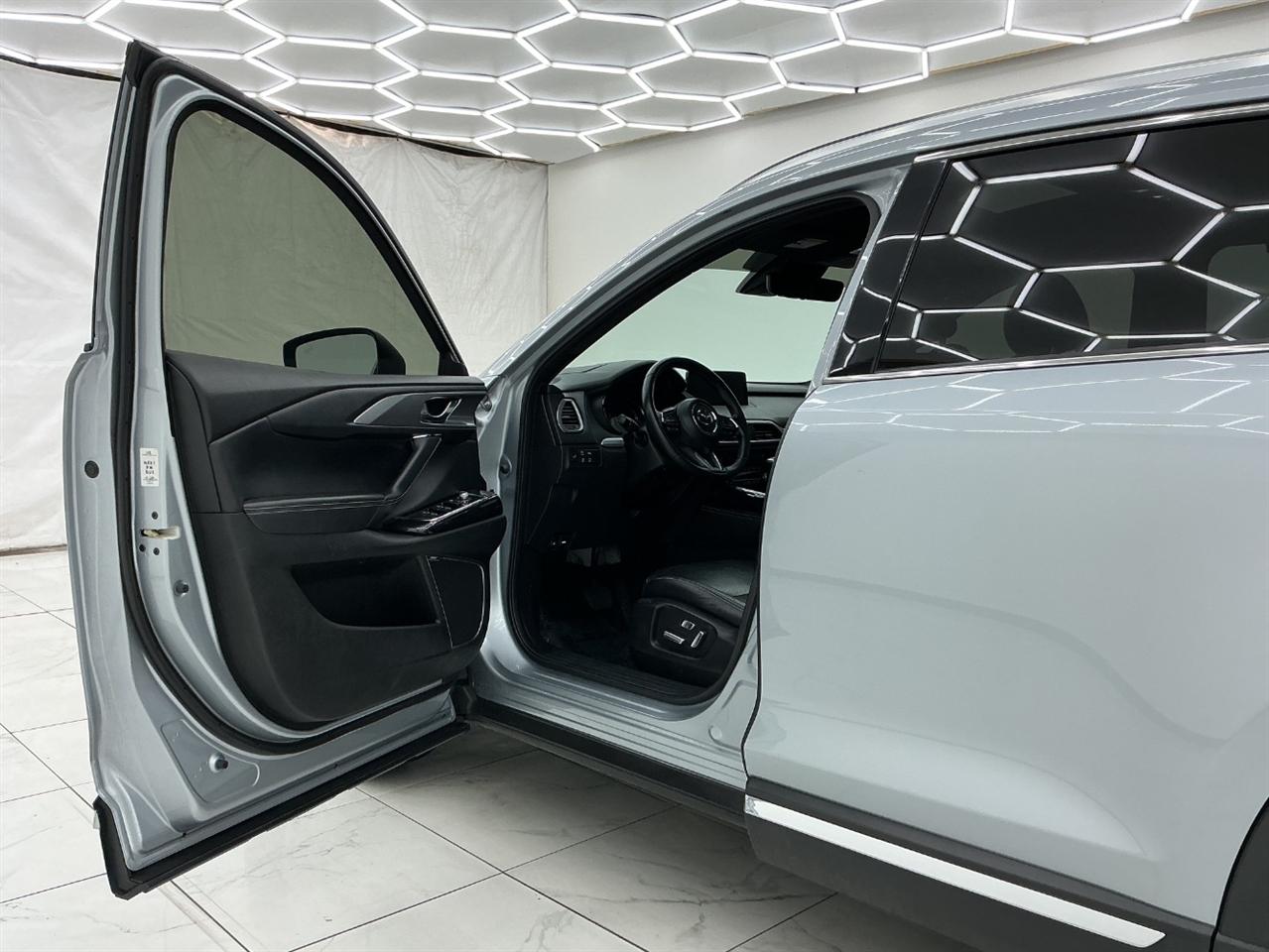 Mazda 9 Grand Touring FWD 2021
