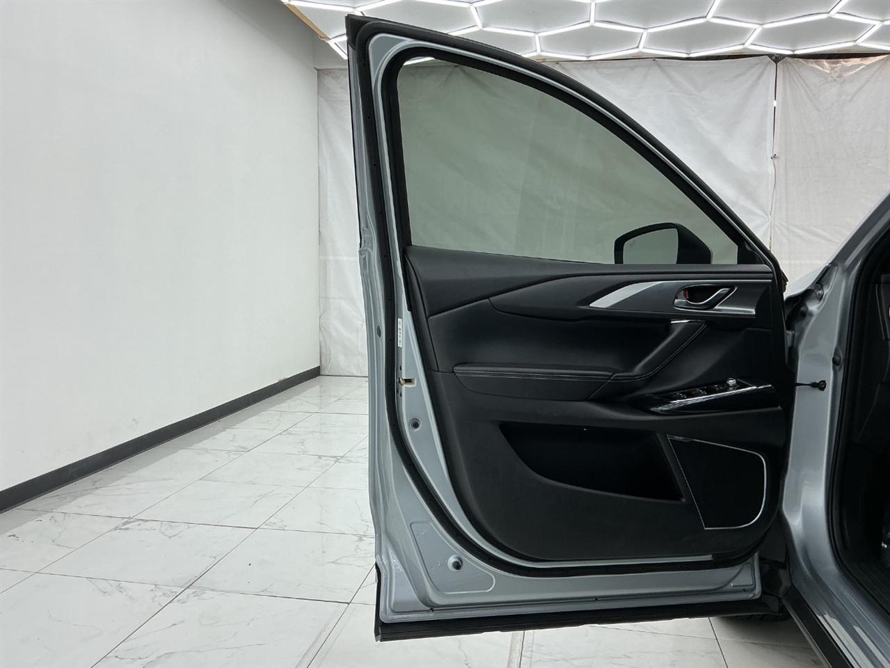 Mazda 9 Grand Touring FWD 2021