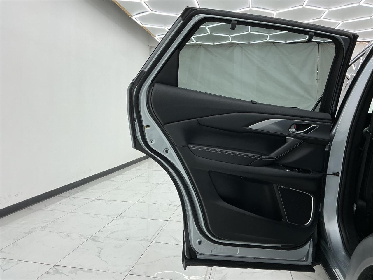 Mazda 9 Grand Touring FWD 2021