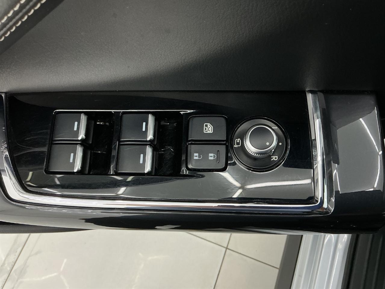 Mazda 9 Grand Touring FWD 2021
