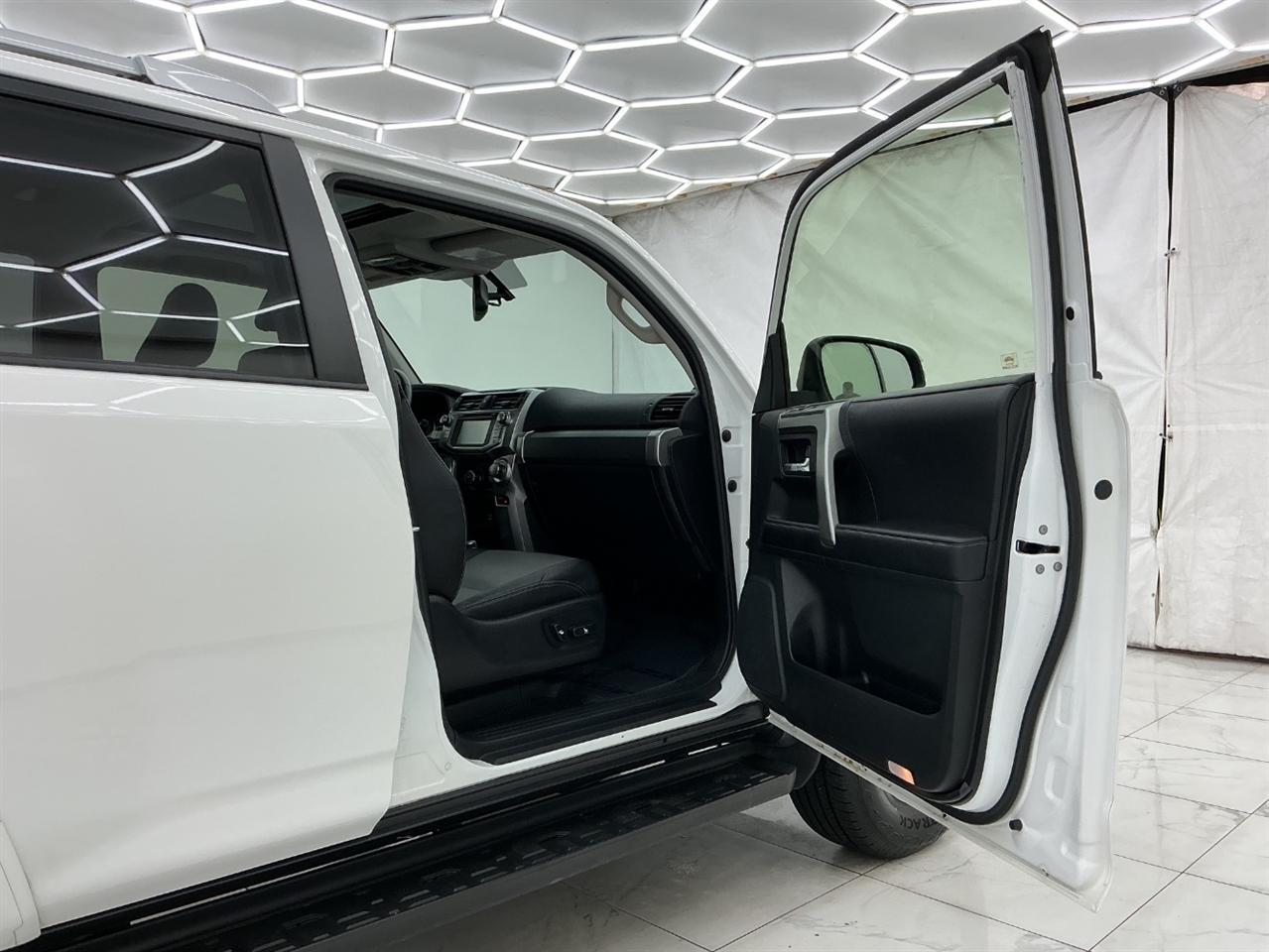 Toyota 4Runner 4WD 4dr V6 Trail Premium (Natl) 2016