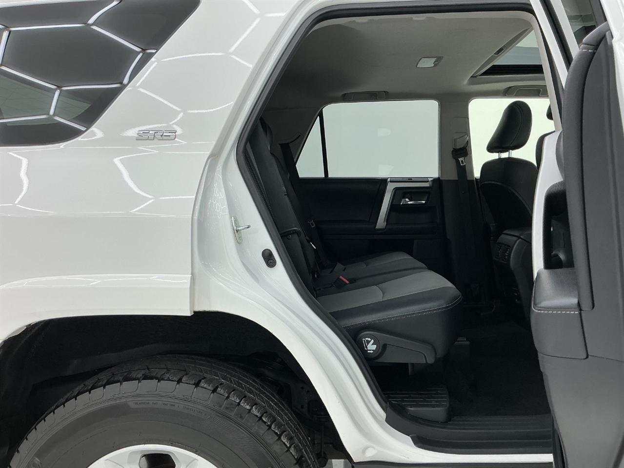Toyota 4Runner 4WD 4dr V6 Trail Premium (Natl) 2016