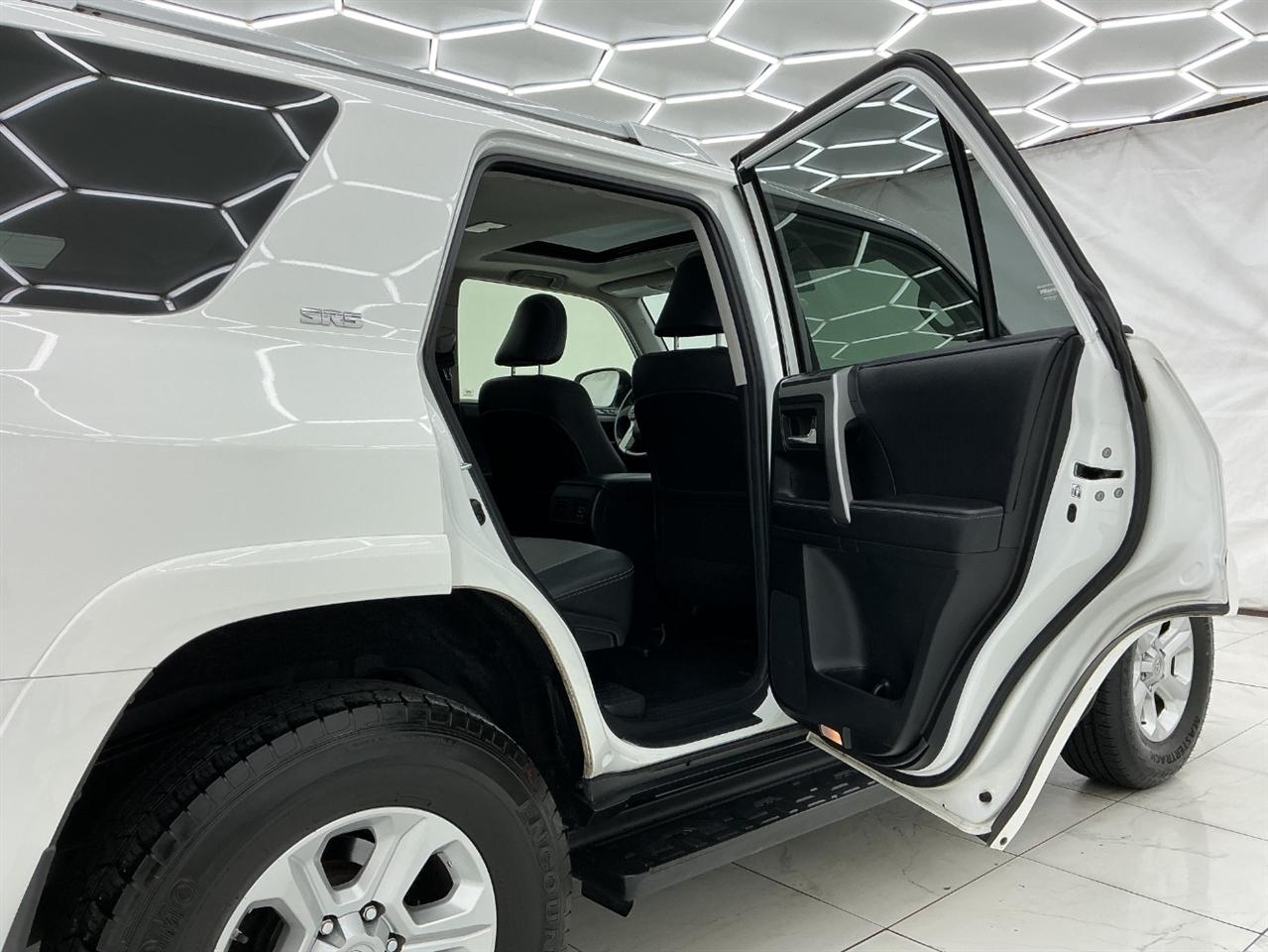 Toyota 4Runner 4WD 4dr V6 Trail Premium (Natl) 2016