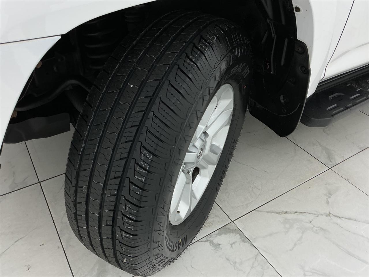 Toyota 4Runner 4WD 4dr V6 Trail Premium (Natl) 2016