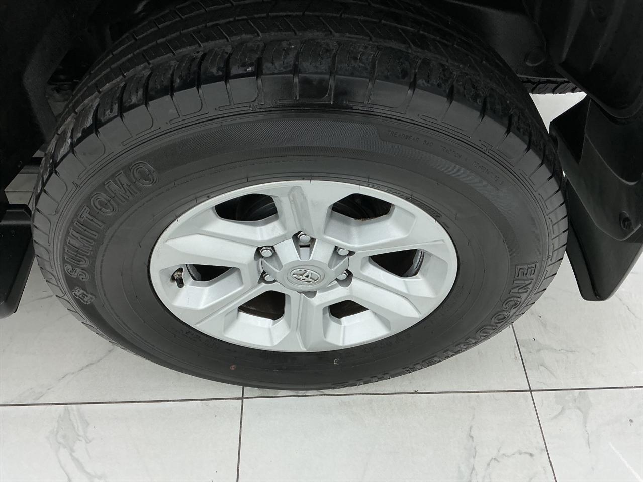 Toyota 4Runner 4WD 4dr V6 Trail Premium (Natl) 2016